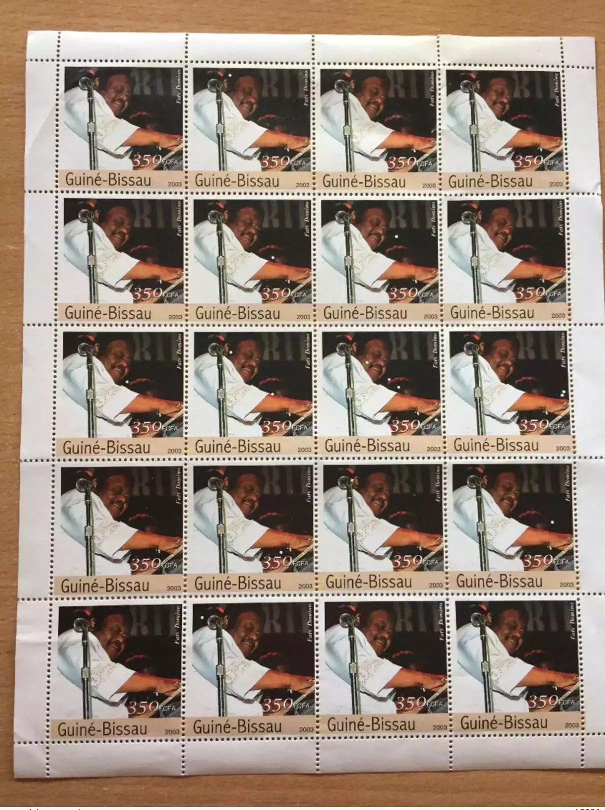 Guinée-Bissau 2003 Mi. 2335 Sheet Fats Domino Singer Music musique Musik