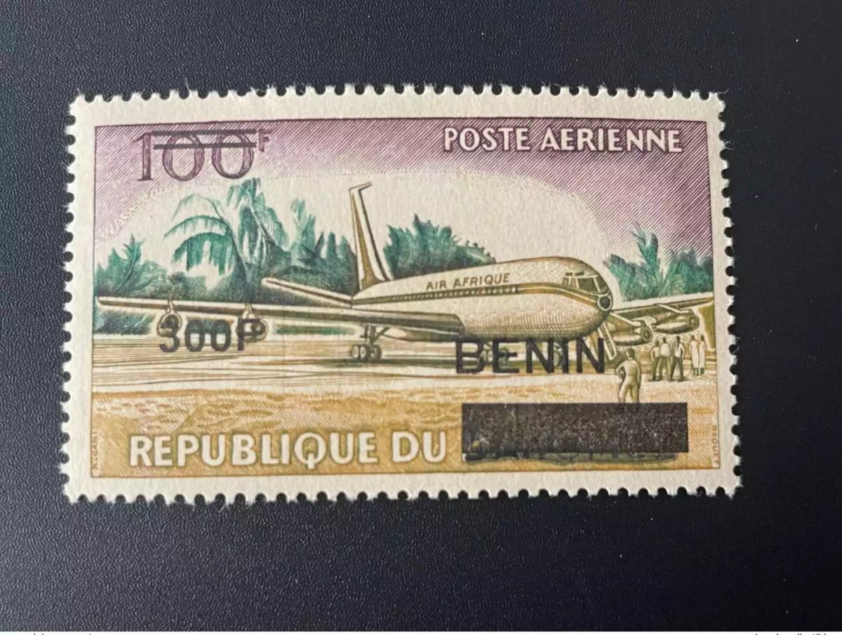 Benin 2009 Mi. 1607 Overloaded Air Mail Africa Plane Transport