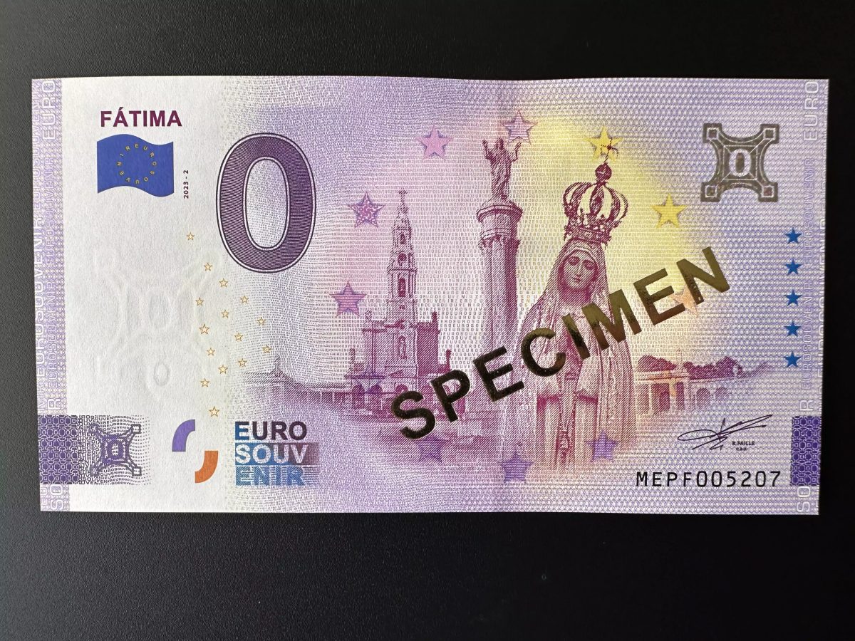 Fátima - SPECIMEN (dourada)
