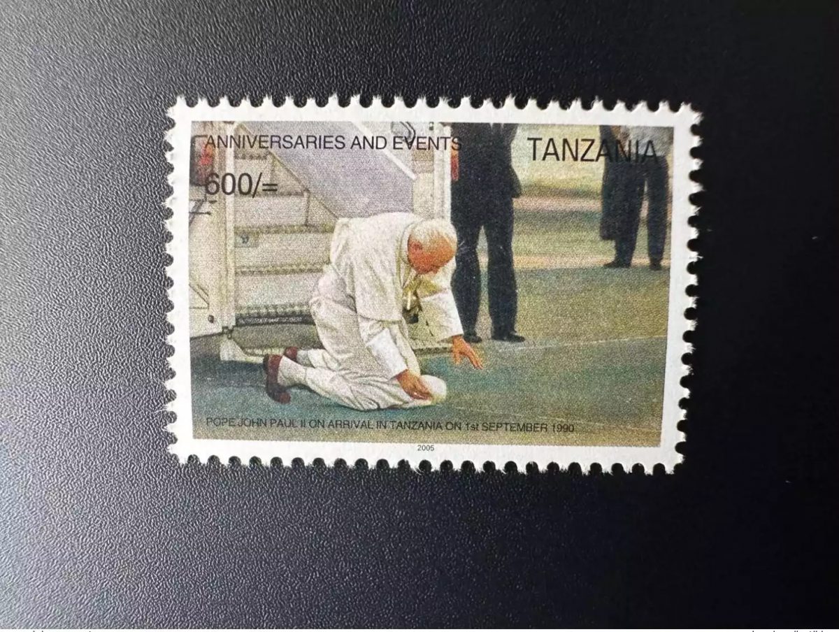 Tanzania 2005 Mi. 4333 Pape Jean-Paul II Arrival Sept. 1990 Anniversaries Events