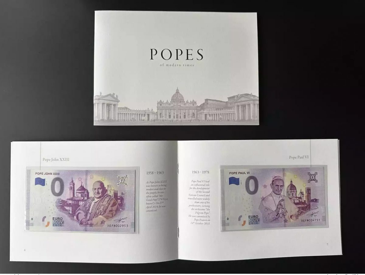 Billet touristique Souvenir Livret "Popes of Modern Times" avec 8 billets