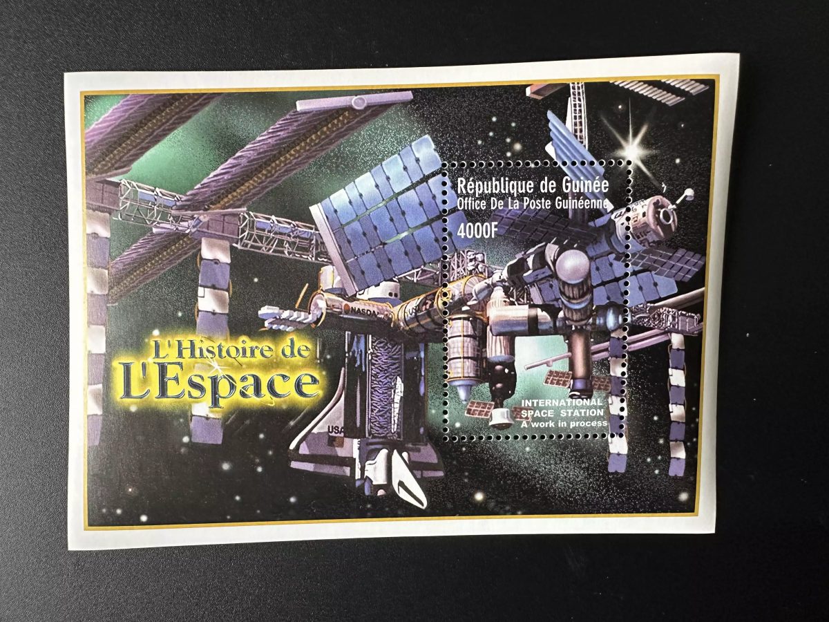 Guinée 2000 Sc. 1863 bloc Histoire de l'Espace Space International Space Station