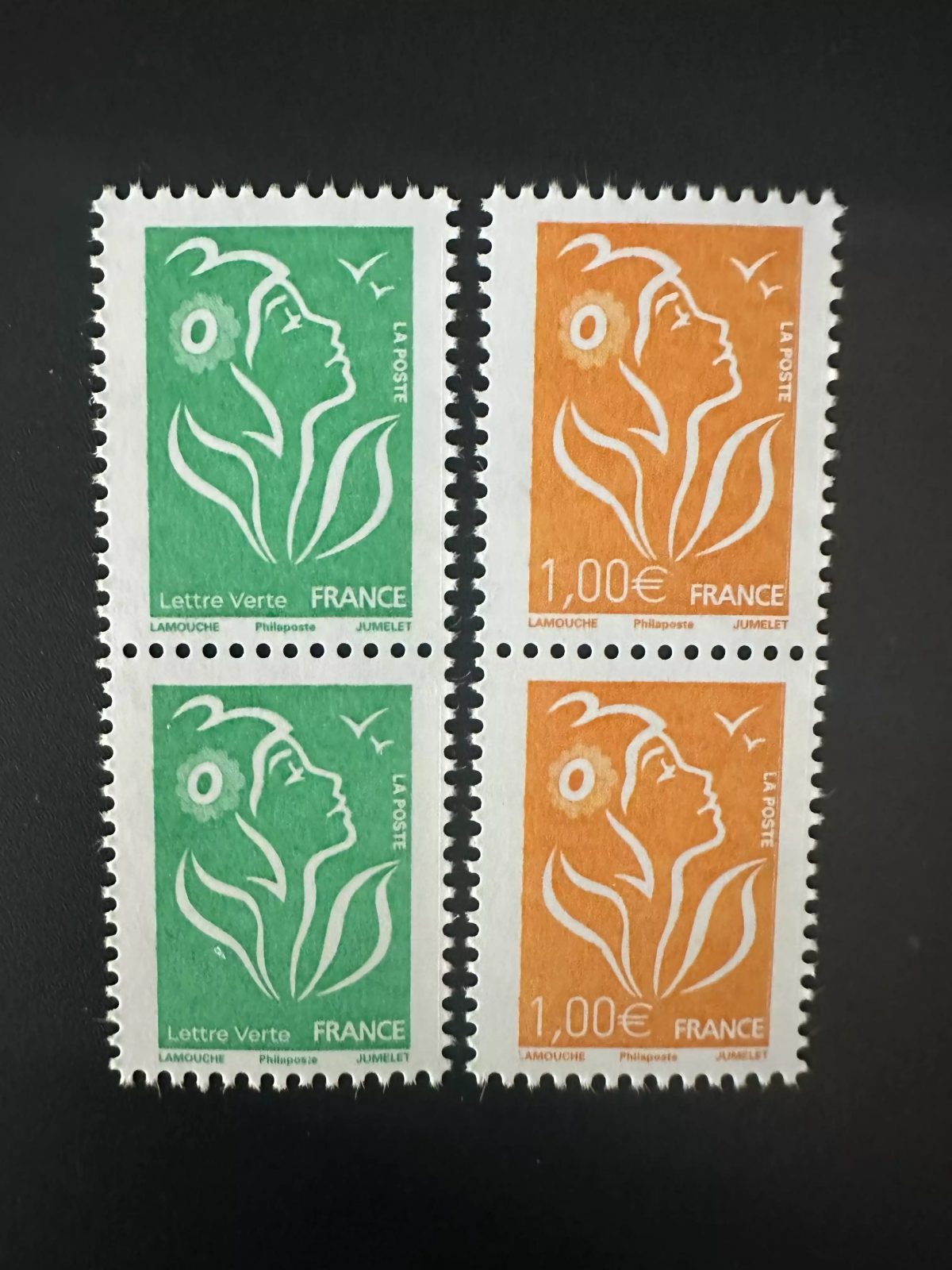 France 2025 vertical pair Marianne de Lamouche reissue Philaposte 2 val.