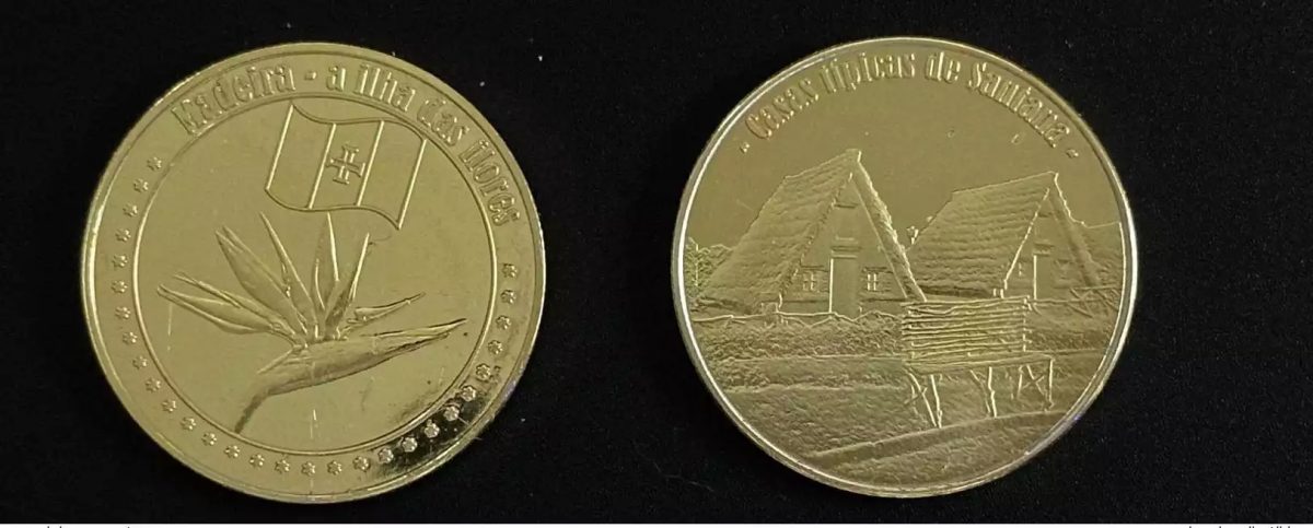 Médaille souvenir "Ilha das Flores & Casas de Santana"
