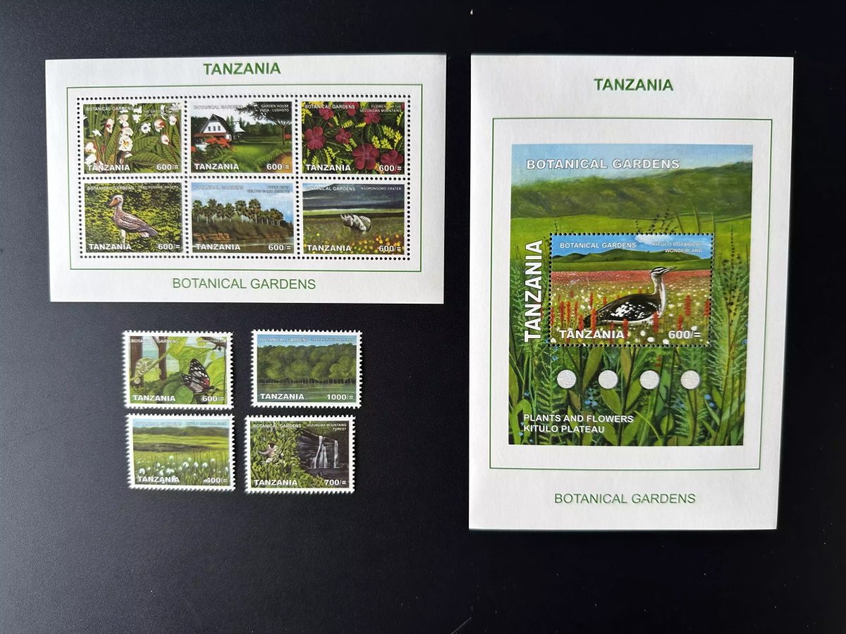Tanzanie 2008 Mi. 4587 - 4596 Bl. 620 Jardins Botaniques Fleurs Plantes Oiseau
