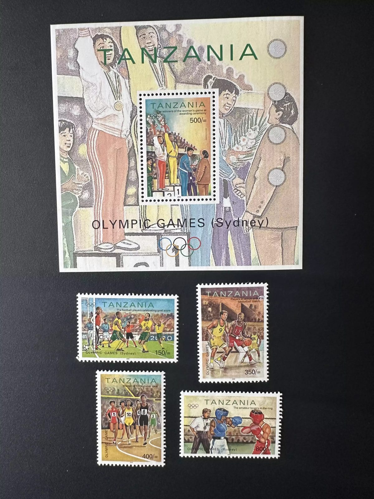 Tanzanie 2000 Mi. 3978 - 3981 Bl. 523 Jeux Olympiques Sydney Sports Football
