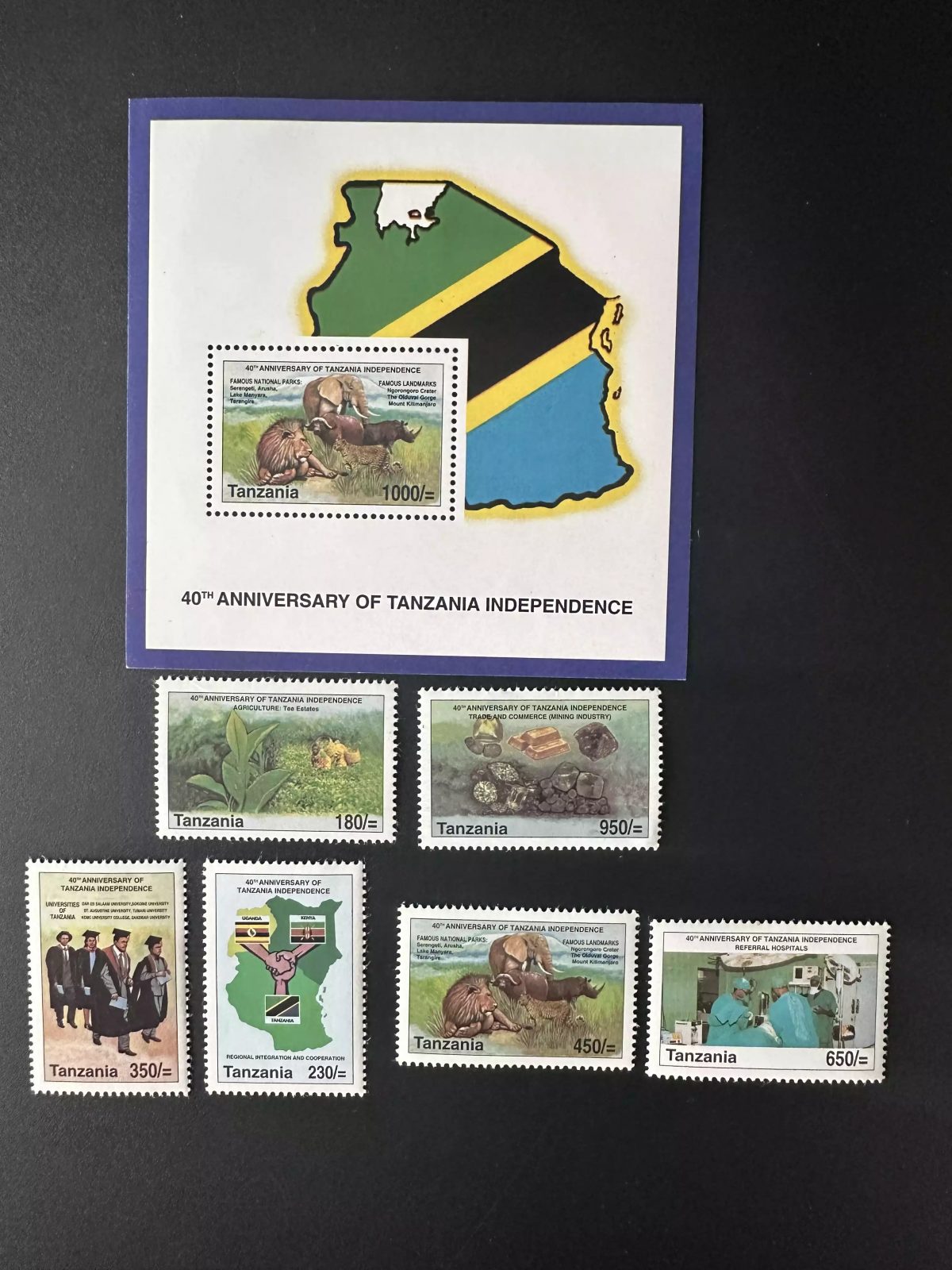 Tanzanie 2001 Mi. 4051 - 4056 Bl. 536 Indépendance Anniversaire Faune Lion