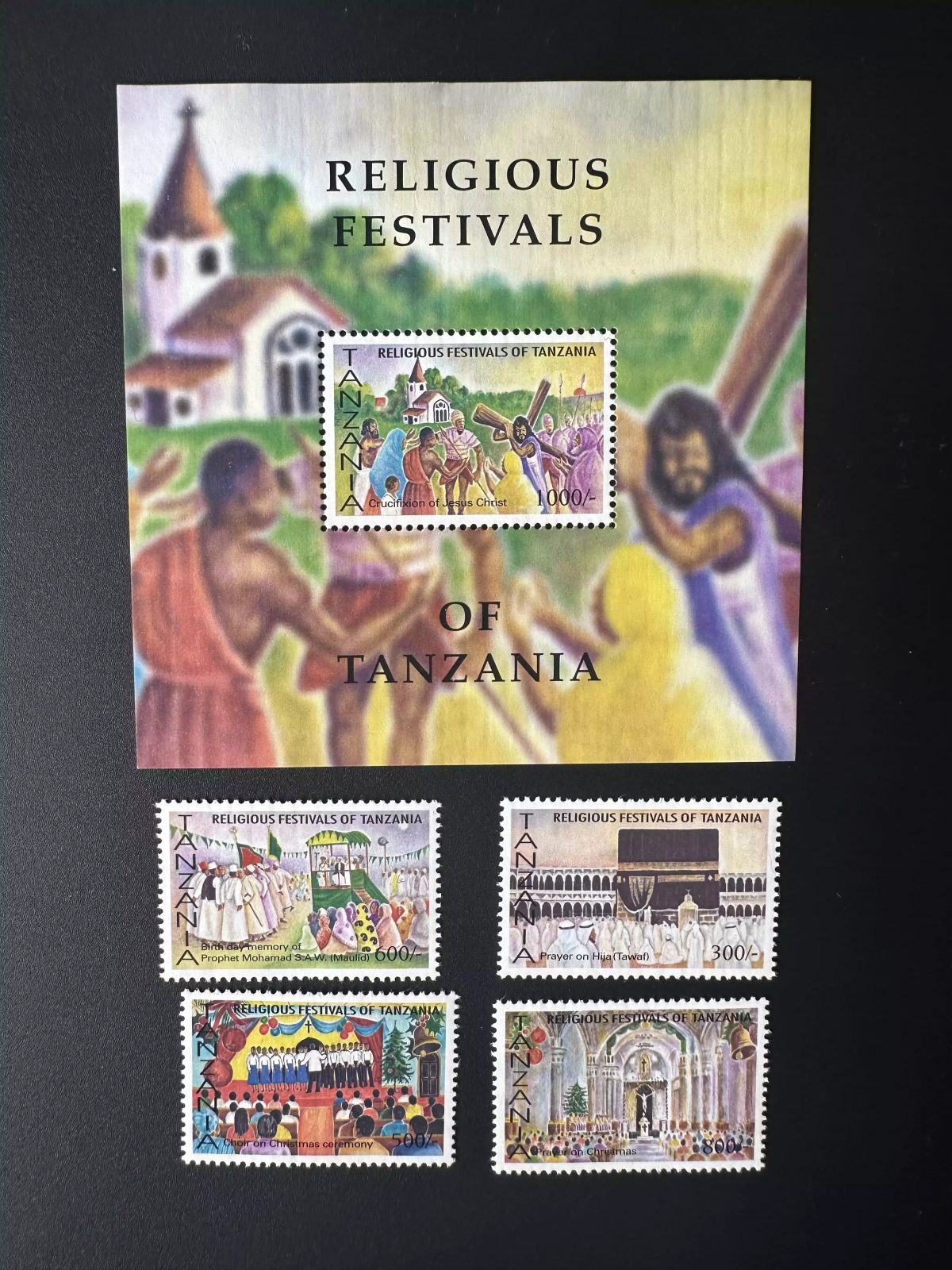 Tanzanie 2003 Mi. 4122 - 4125 Bl. 550 Festivals religieux Chrétien Islam Église