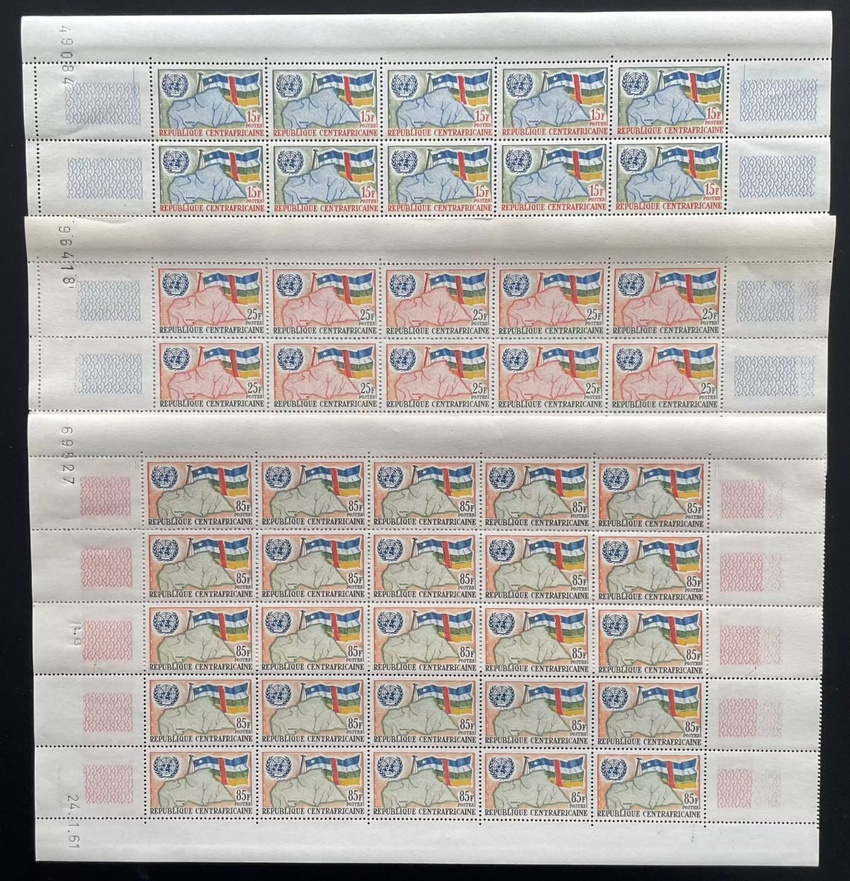 Centrafricaine 1961 YT 14-16 planche ONU drapeaux cartes indépendance admission