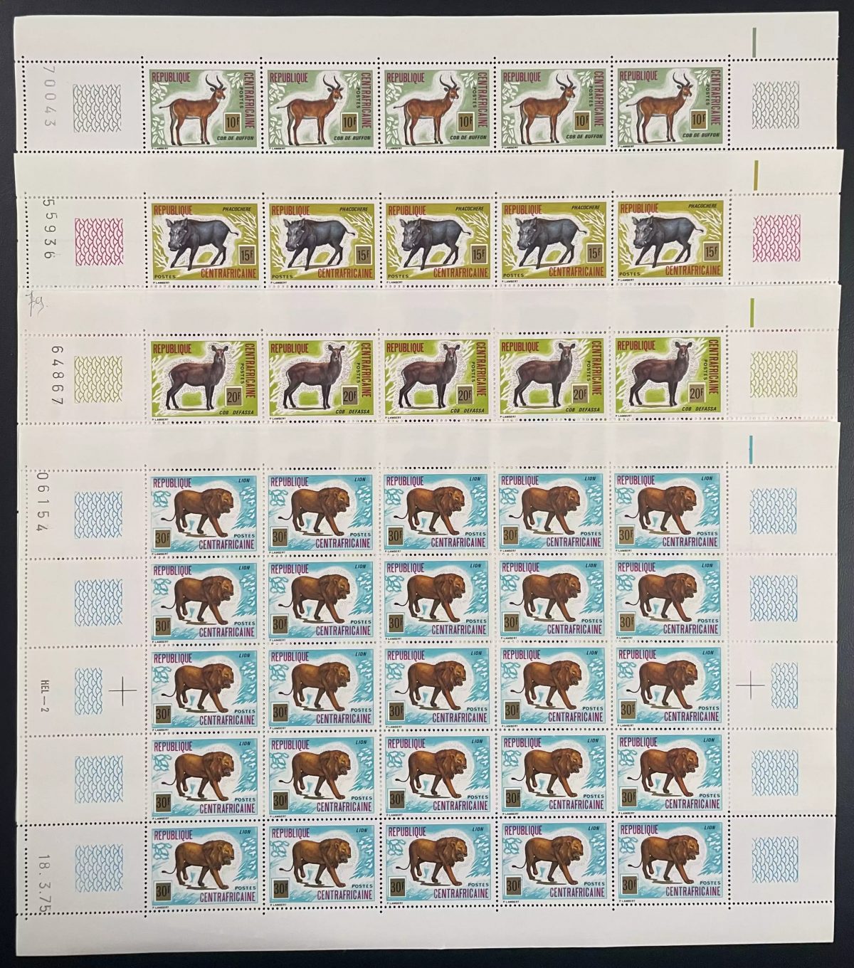 Centrafricaine 1975 YT 244-247 planche sheet faune animaux phacochère cob lion