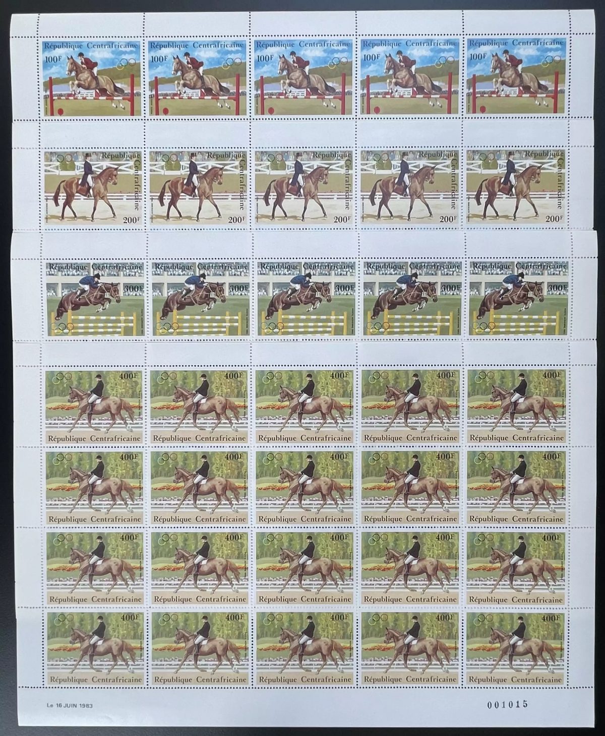 Centrafricaine 1983 YT PA 276-279 planche équitation chevaux saut obstacles JO