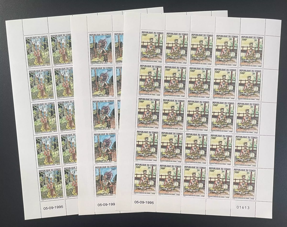 Congo 1995 YT 1001-1003 planche costumes traditionnels notables Loango