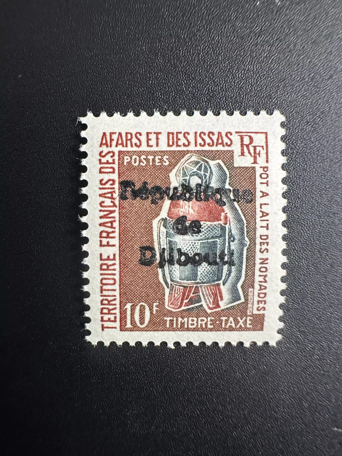 Djibouti 1977 Mi. TAXE 8 surcharge locale pot à lait nomades artisanat