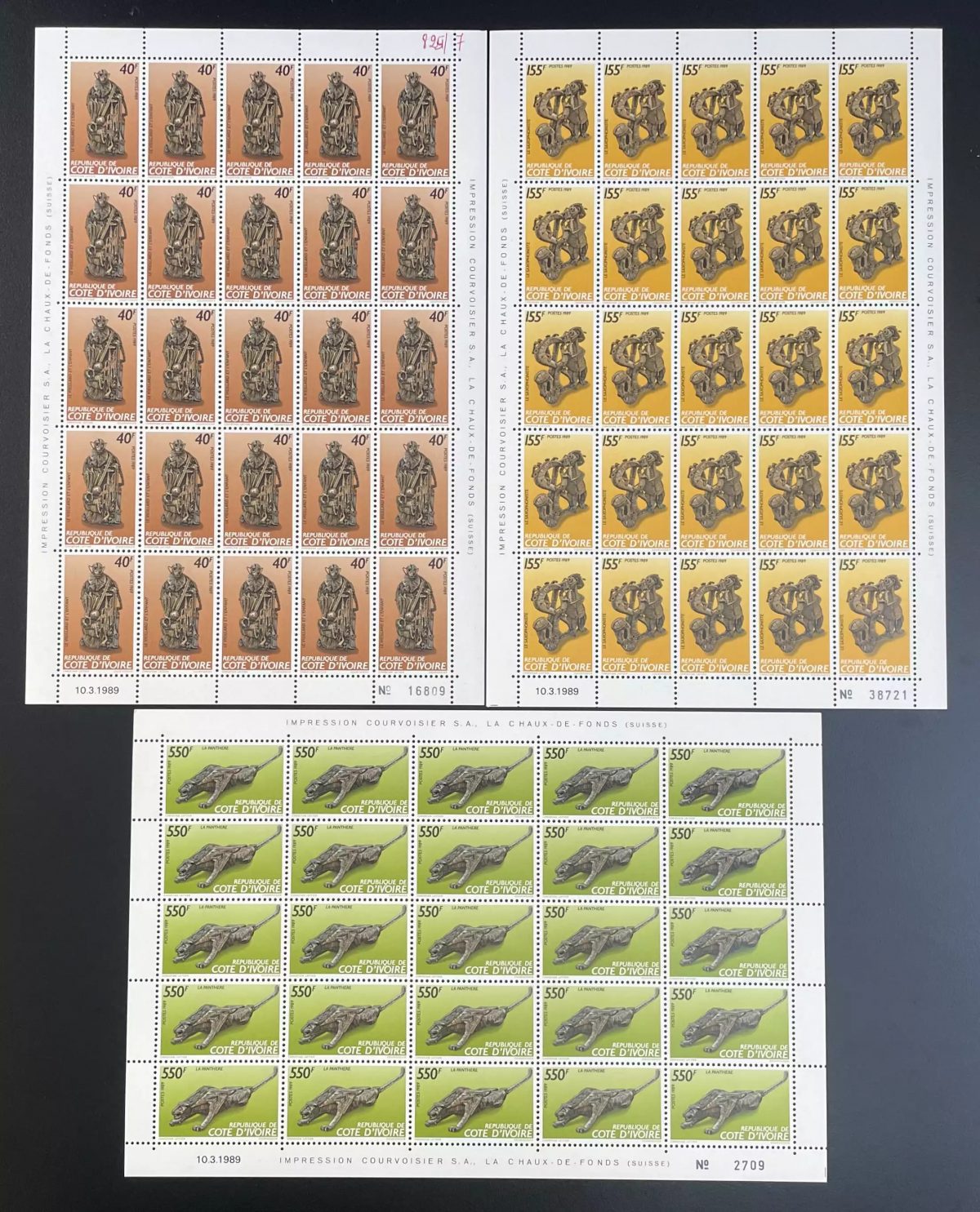 Côte d'Ivoire 1989 YT 825-827 planche art africain sculpture panthère