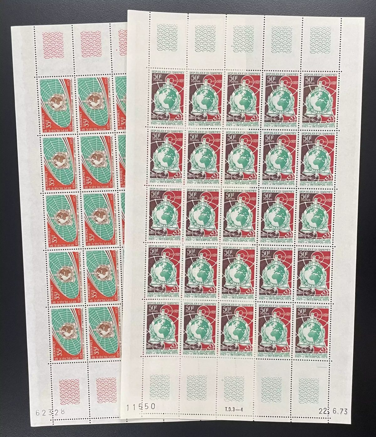 Dahomey 1973 YT 324-325 planche Interpol 50e anniversaire globe police