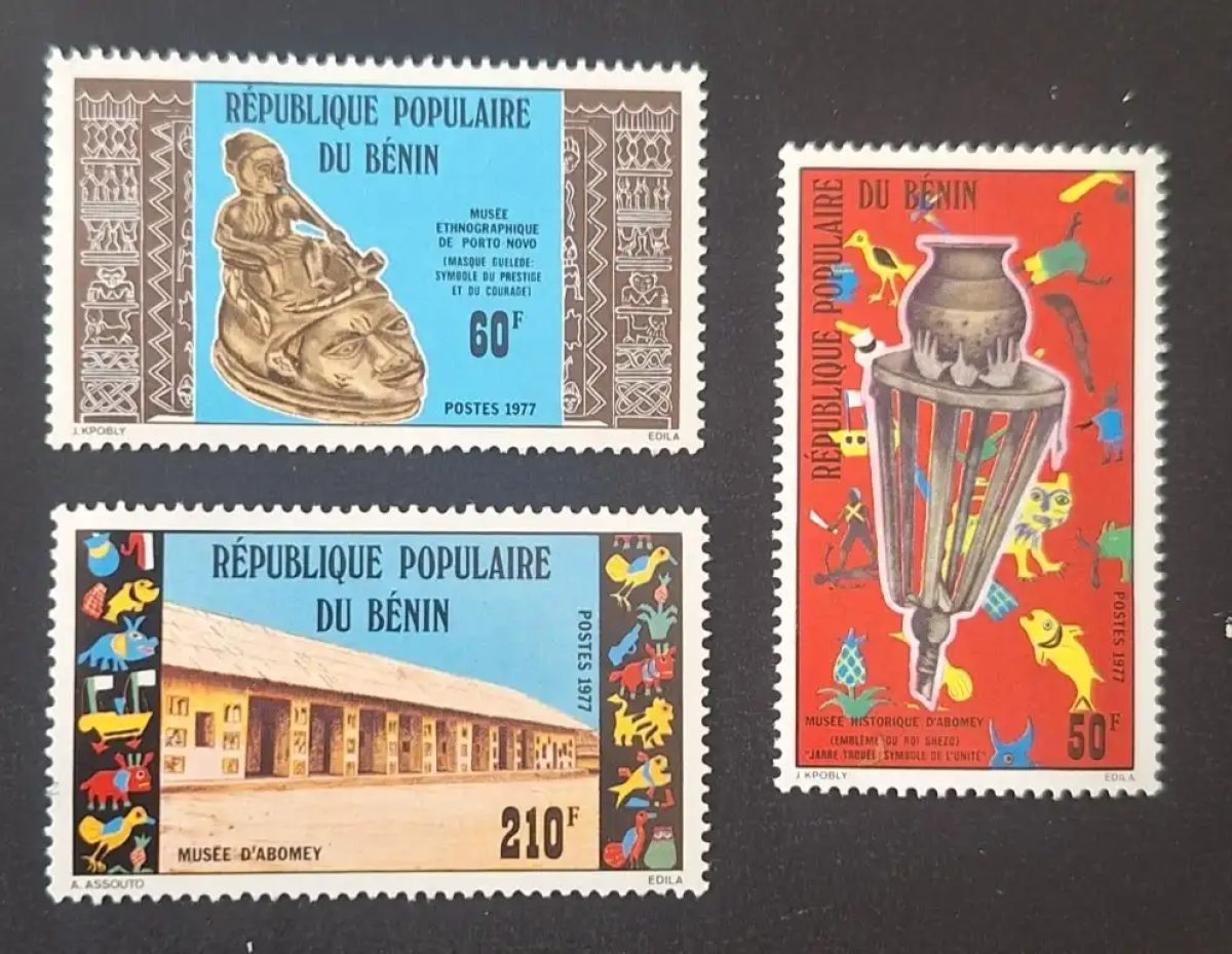 Bénin 1977 Mi. 109-111 Musée Abomey Porto-Novo masque Guélédé art