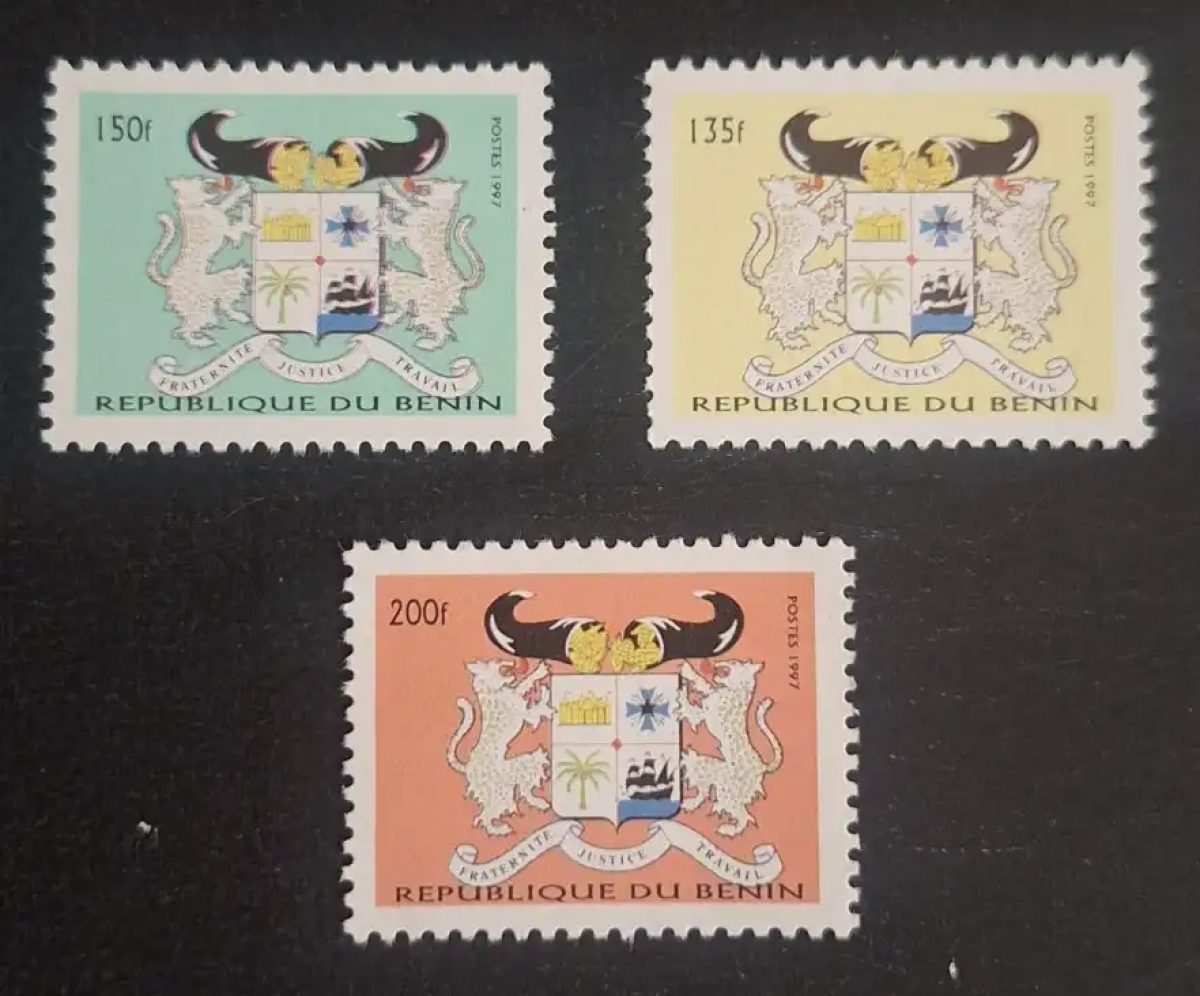 Bénin 1997 Mi. 926-928 armoiries blason lions héraldique panthères