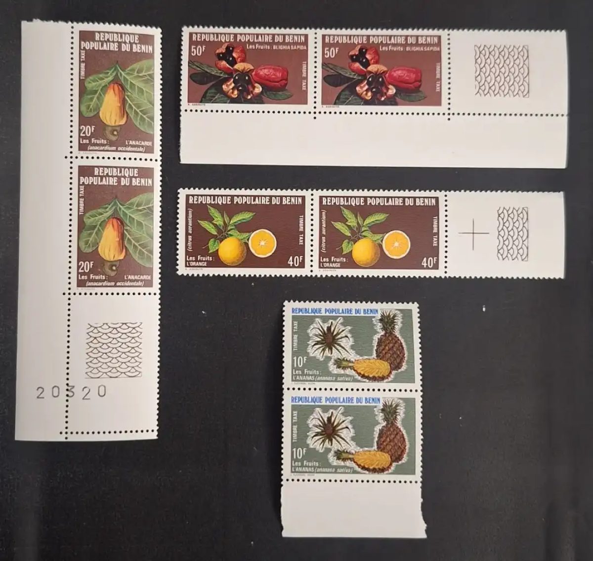 Bénin 1978 Mi. 5-8 taxe paires fruits anacarde ananas orange