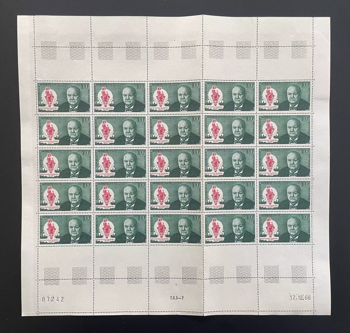 Haute-Volta 1966 YT PA 32 planche Winston Churchill portrait