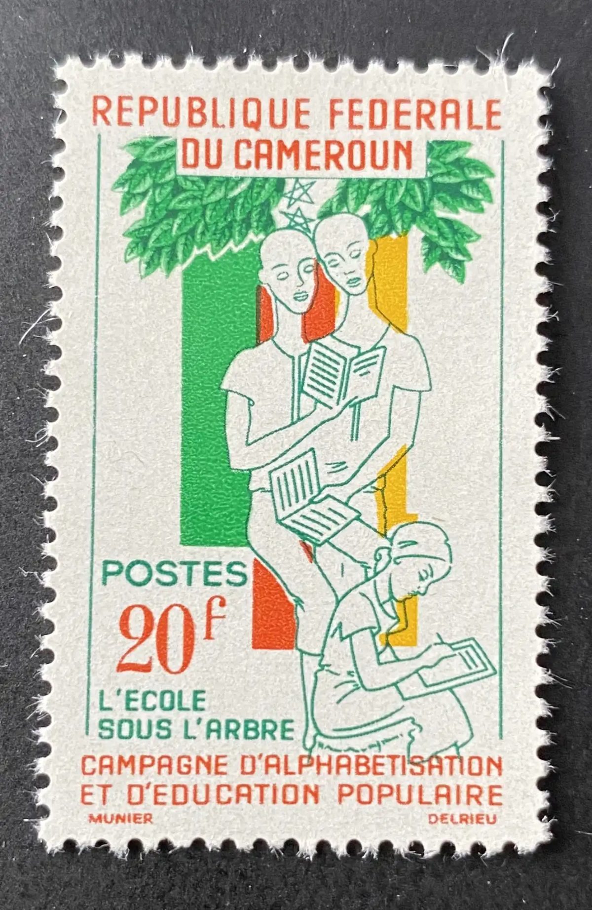 Cameroun 1962 Mi. 380 alphabétisation école sous arbre éducation populaire