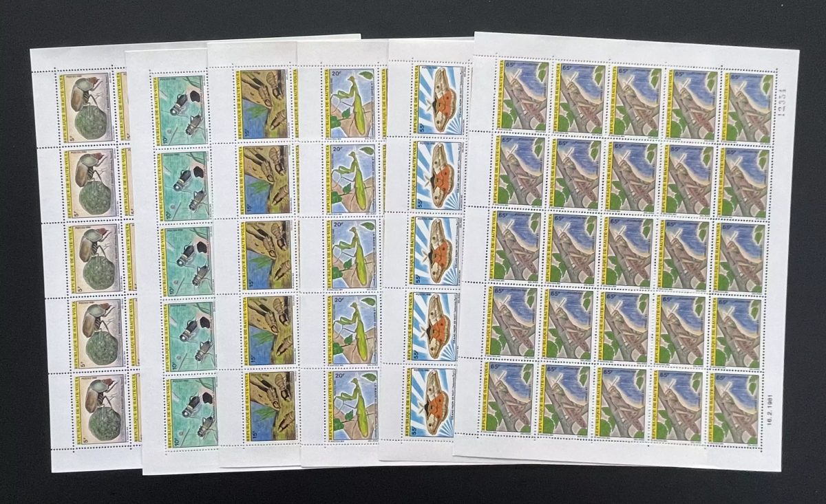 Obervolta 1981 YT 535-540 Bogen Insekten Käfer Heuschrecke Schmetterlinge