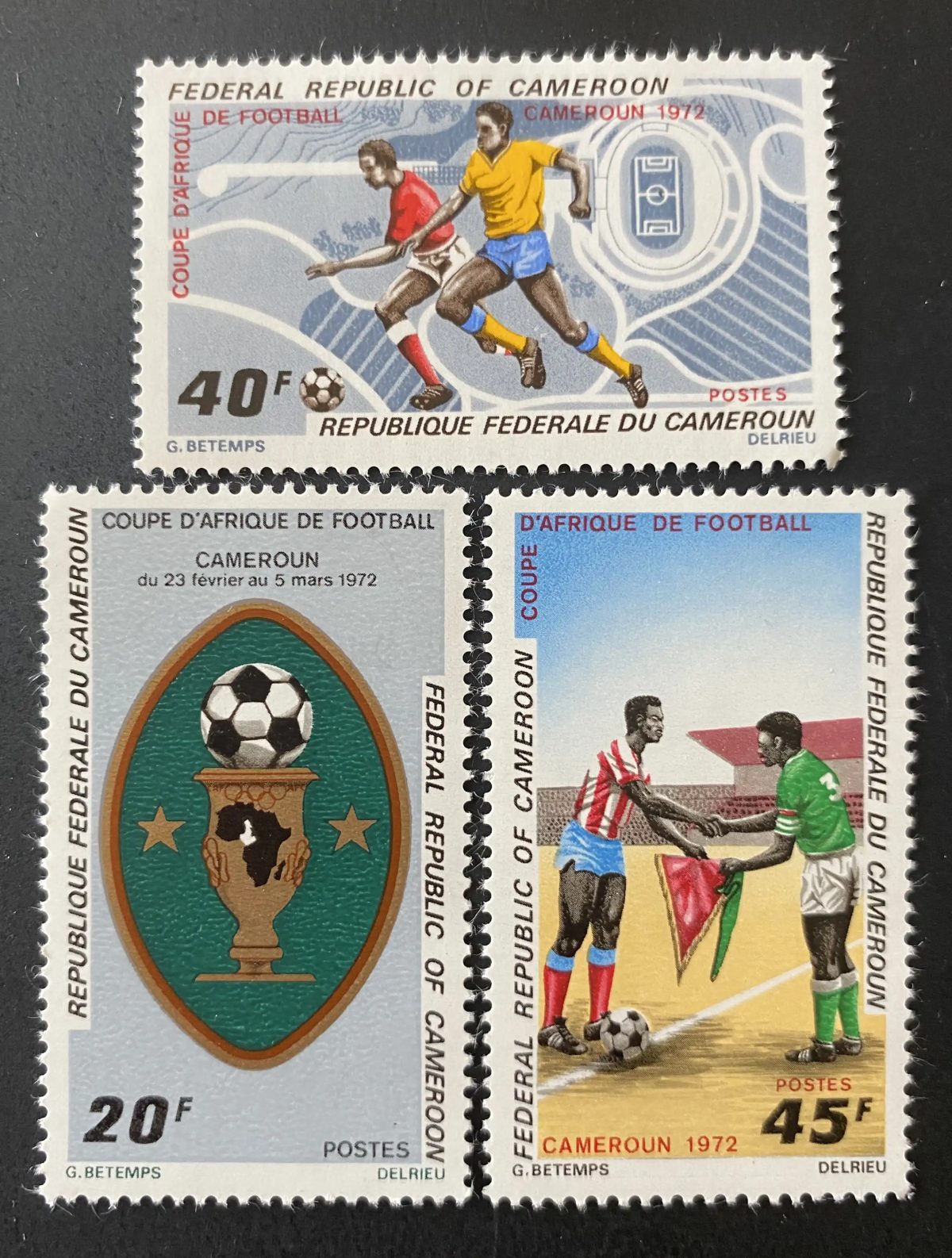 Cameroun 1972 Mi. 685-687 Coupe Afrique football stade trophée