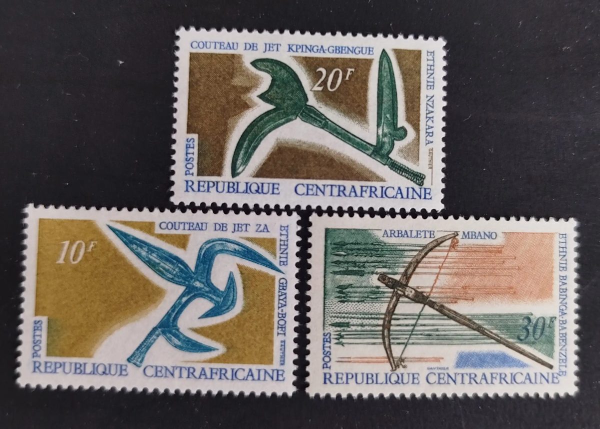 Centrafrique 1970 Mi. 173-175 armes traditionnelles couteau de jet arbalète