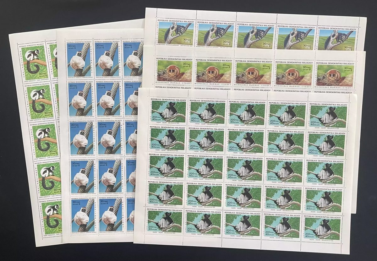 Madagascar 1983 YT 693-697 planche lémuriens indri aye-aye faune primates