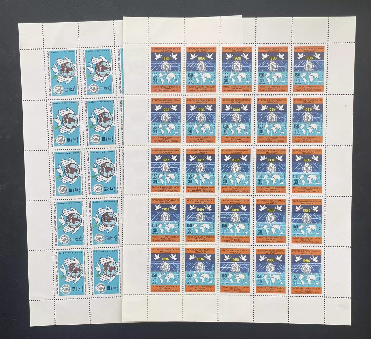 Madagascar 1986 YT 782-783 planche année paix internationale colombe globe carte