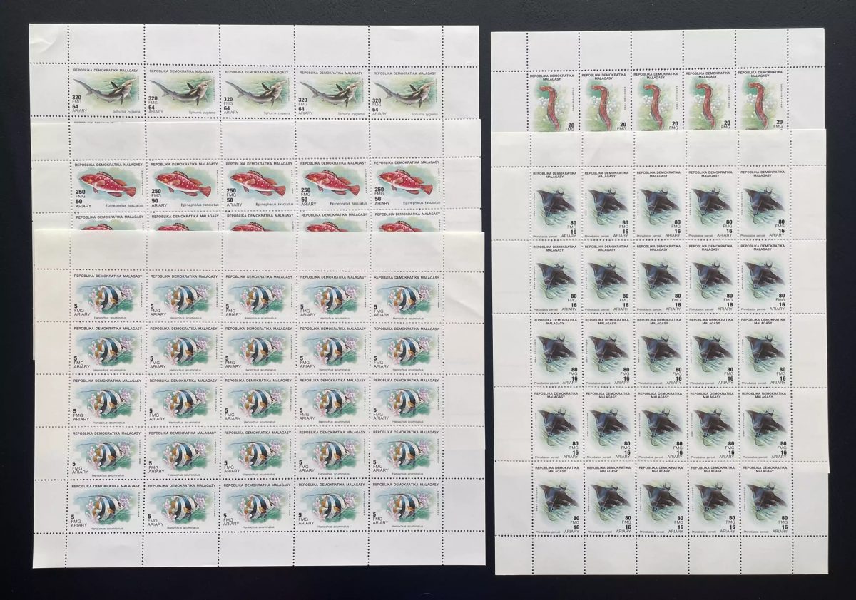 Madagascar 1990 YT 953-957 planche poissons requin mérou faune marine