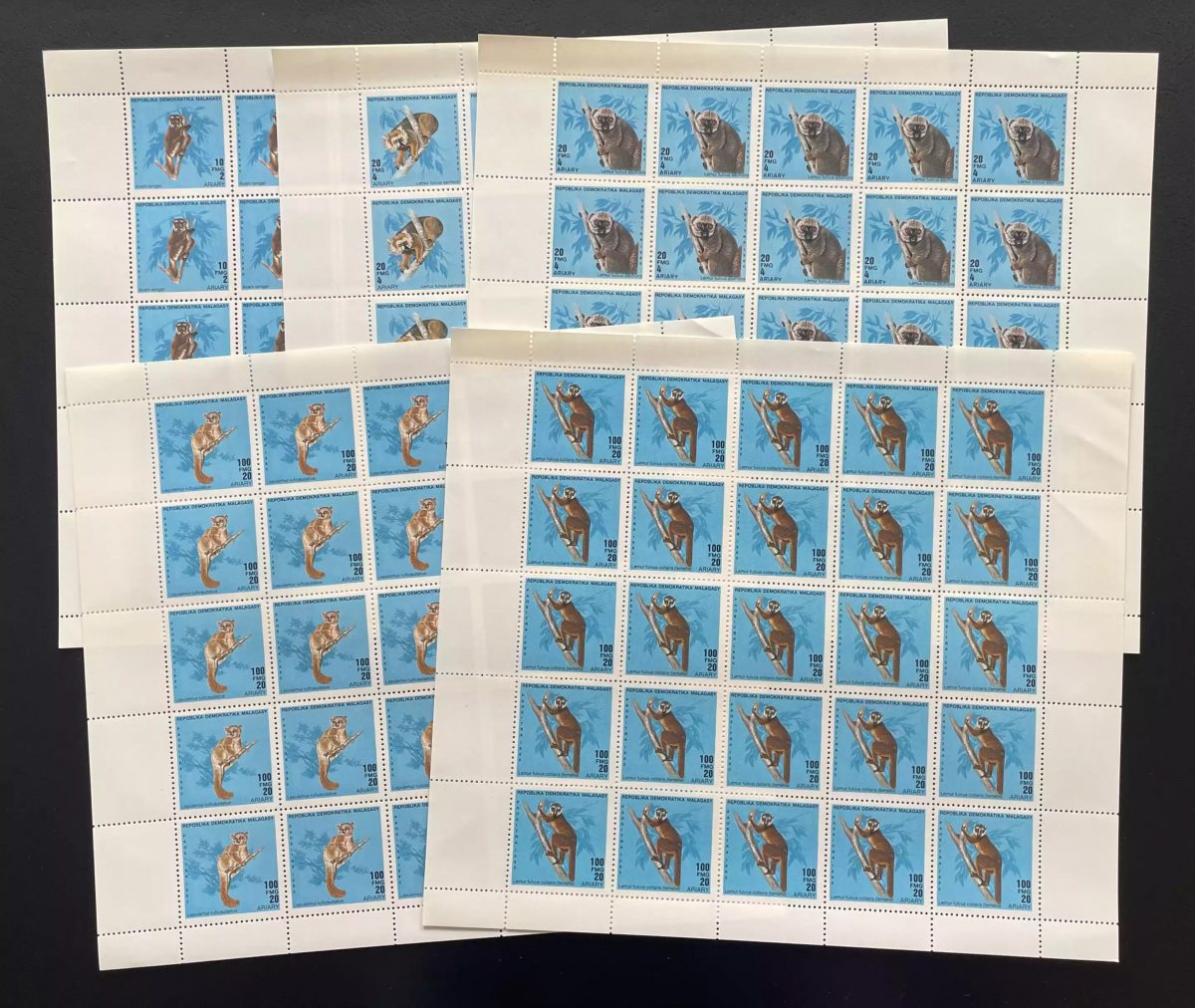 Madagascar 1990 YT 978-982 planche lémuriens faune primates Lemur