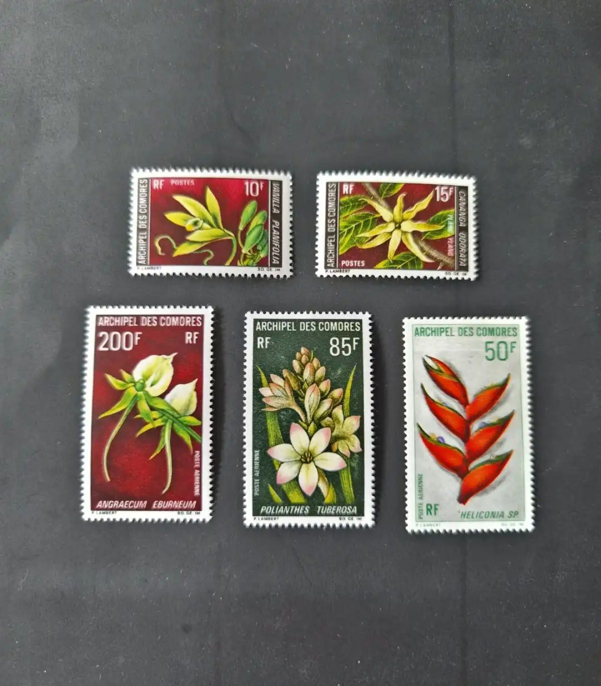 Comores 1969 Mi. 97-101 fleurs tropicales Vanille Ylang-Ylang Heliconia