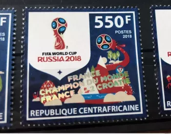 Centrafrique 2018 surch. ovpt. 'FRANCE CHAMPION' FIFA Coupe du Monde HOLOGRAMME