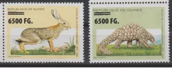 Guinea 2009 Mi. 6754/5 overloaded fauna Lapin Rabbit Hase Pangolin