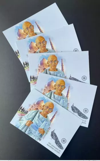 Angola 2019 Ganzsache Mahatma Gandhi Indien Taj Mahal Vogel