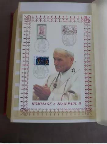 Collection of World Stamps S/S FDC Maximum Covers Pope John Paul II Pape Jean