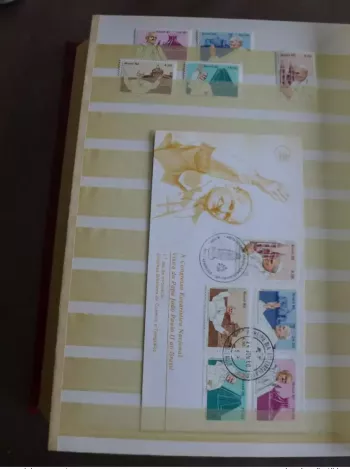 Collection of World Stamps S/S FDC Maximum Covers Pope John Paul II Pape Jean