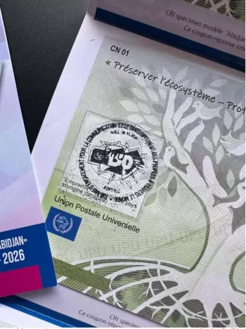 Paris Berne - Spécimen folder 3x UPU Abidjan COUPON-REPONSE IRC IAS CRI