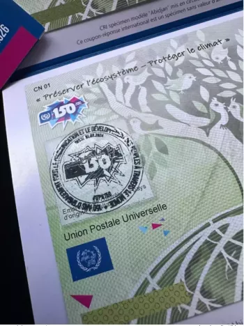 Paris Berne - Spécimen folder 3x UPU Abidjan COUPON-REPONSE IRC IAS CRI