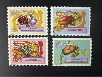 Congo 2012 Mi. 2064 - 2067 Insectes fleurs Insects flowers Insekten Blumen