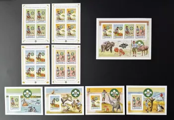 Congo Kinshasa 2012 Mi. 2072 - 2075 Bl. 414 - 417 ND Scouts Champignons