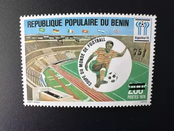 Bénin 1985 Mi. 383 Coupe du Monde Football Argentine FIFA World Cup surchargé