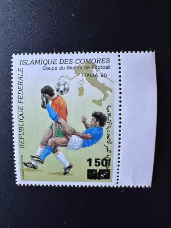 Comores 1994 1995 Mi. 1100 Football Coupe Monde FIFA World Cup Italia Surchargé