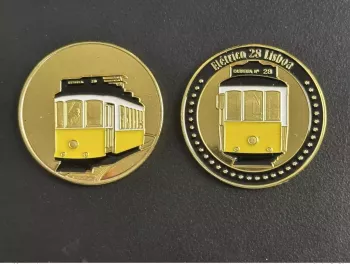 Médaille souvenir "Eletrico 28 Lisboa" en couleur