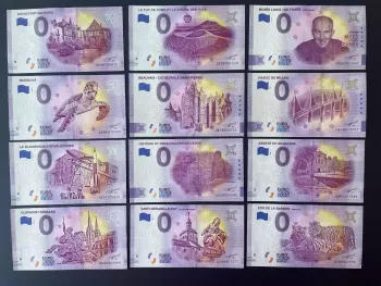 Billet touristique Souvenir France Année 2020 partiellement complète
