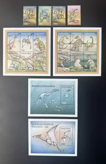 Tanzanie 1999 3817 - 3832 Bl. 505 - 506 Dinosaures Préhistoriques Paléontologie