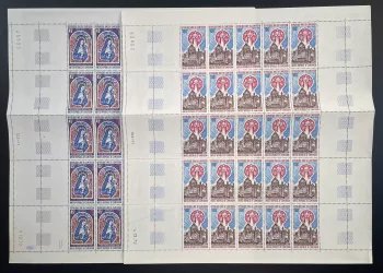 Cameroun 1973 YT PA 210-211 planche Naissance Sainte Thérèse enfant Jésus église