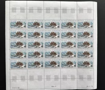 TAAF 1979 YT PA 57 sheet Rocher du Lion Base Dumont d'Urville