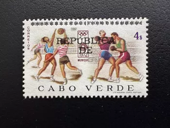 Cabo Cap Verde 1976 Mi. A 374 surchargé Jeux Olympiques Munich 1972 basketball
