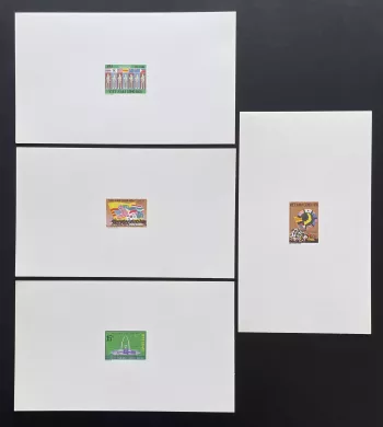 Viêt Nam Sud 1974 YT 472-475 épreuve de luxe drapeaux soldats monument